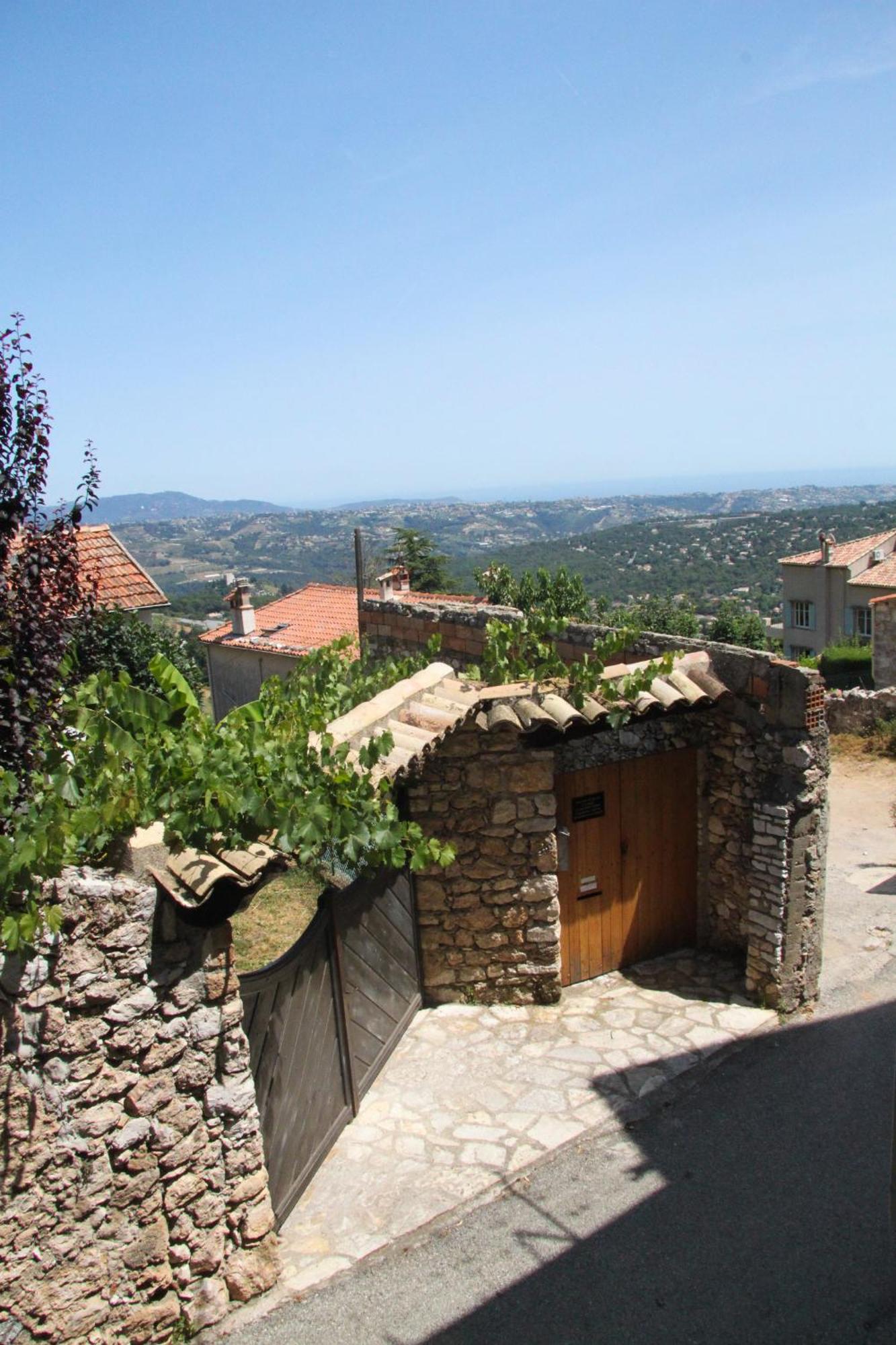 Bed and Breakfast The Frogs' House - Yoga Retreat Saint-Jeannet  Zimmer foto