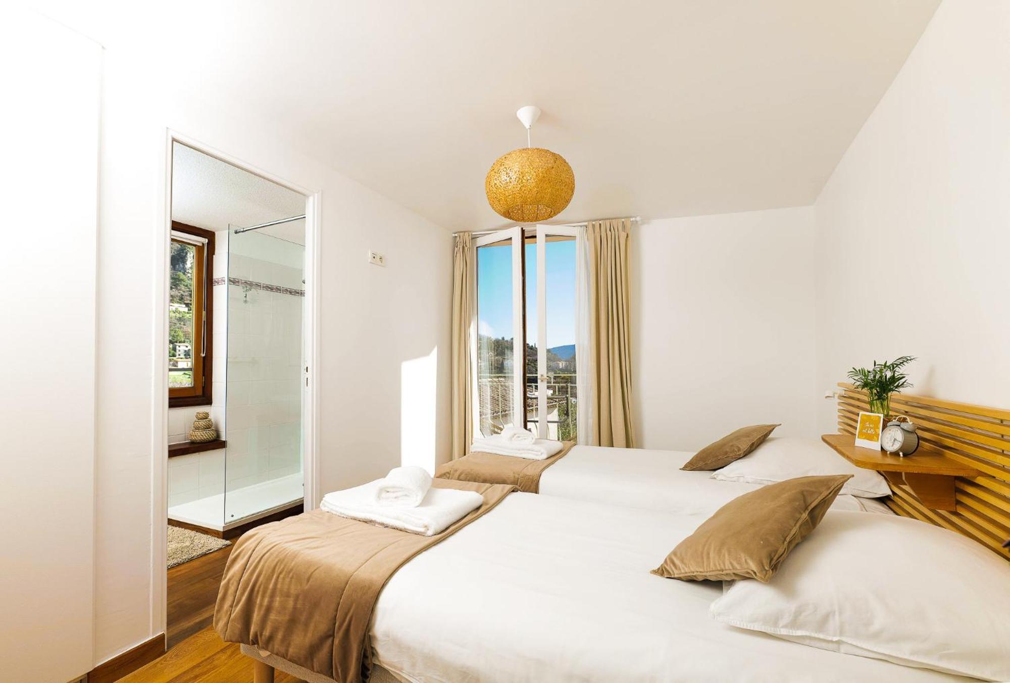 Bed and Breakfast The Frogs' House - Yoga Retreat Saint-Jeannet  Zimmer foto